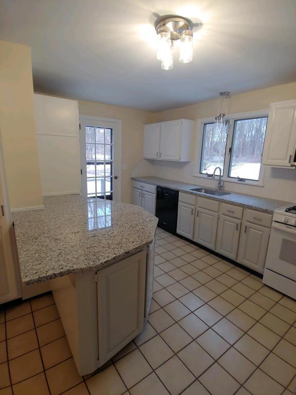 Building Photo - 22 Sunnybrook Dr