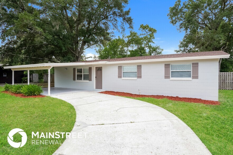 Building Photo - 583 Madeira Dr