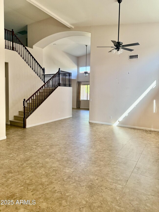 Building Photo - 2216 W Blaylock Dr