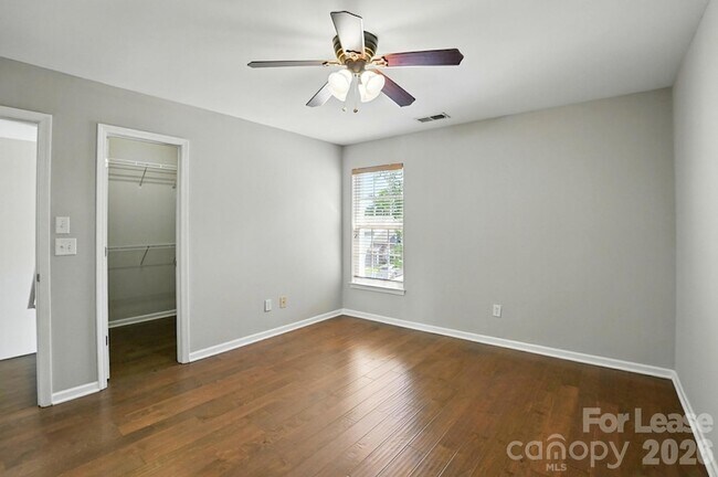 Building Photo - 12244 Stratfield Pl Cir