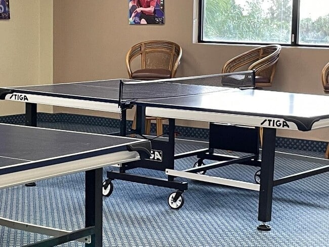 Building Photo - 8900 Washington St