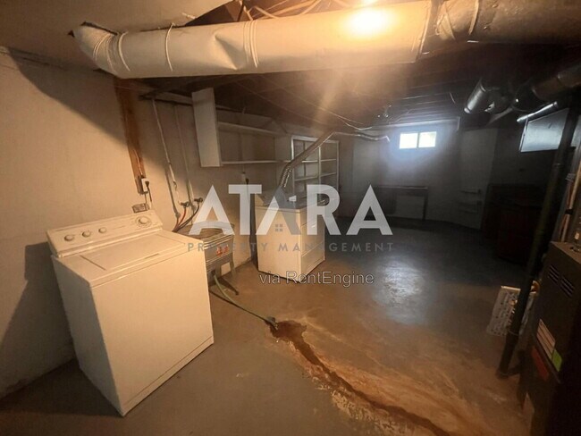 Building Photo - 1143 S 1700 E