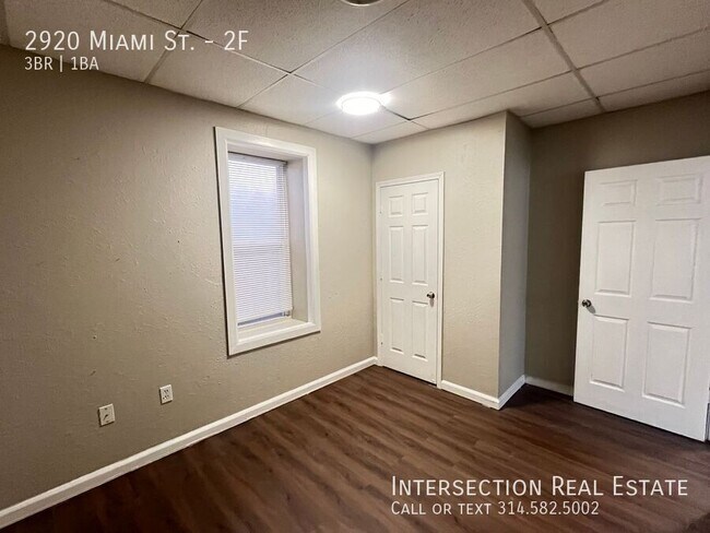 Building Photo - 2920 Miami St