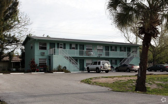 Building Photo - The Cayman Apartments