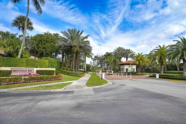 Building Photo - 6682 Montego Bay Blvd