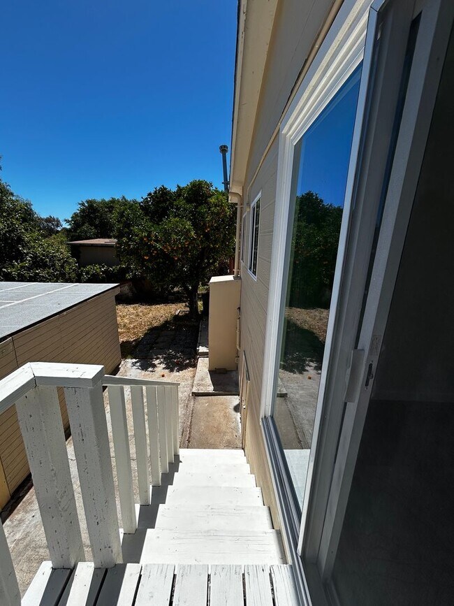 Building Photo - 2764 Wilma St
