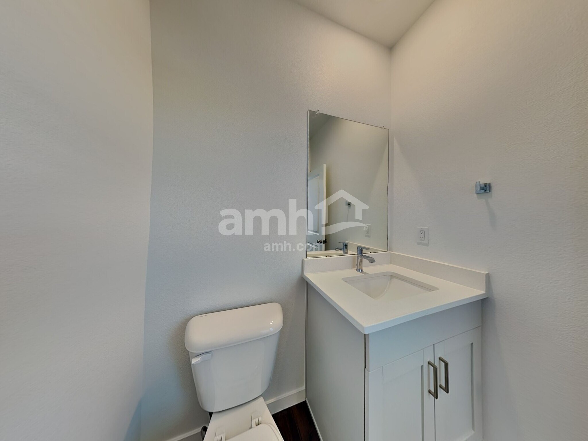 Building Photo - 23484 E 2nd Pl