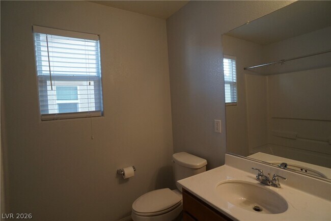 Building Photo - 8745 Cerrito Canyon Ct