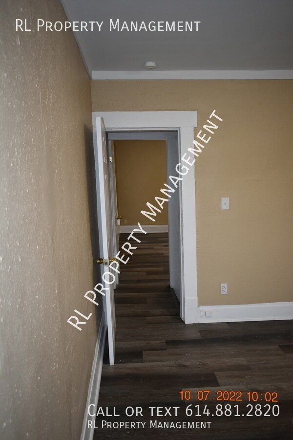 *WAIVED APPLICATION FEE WITH APPROVED APPL... 1879 Bruck St Columbus