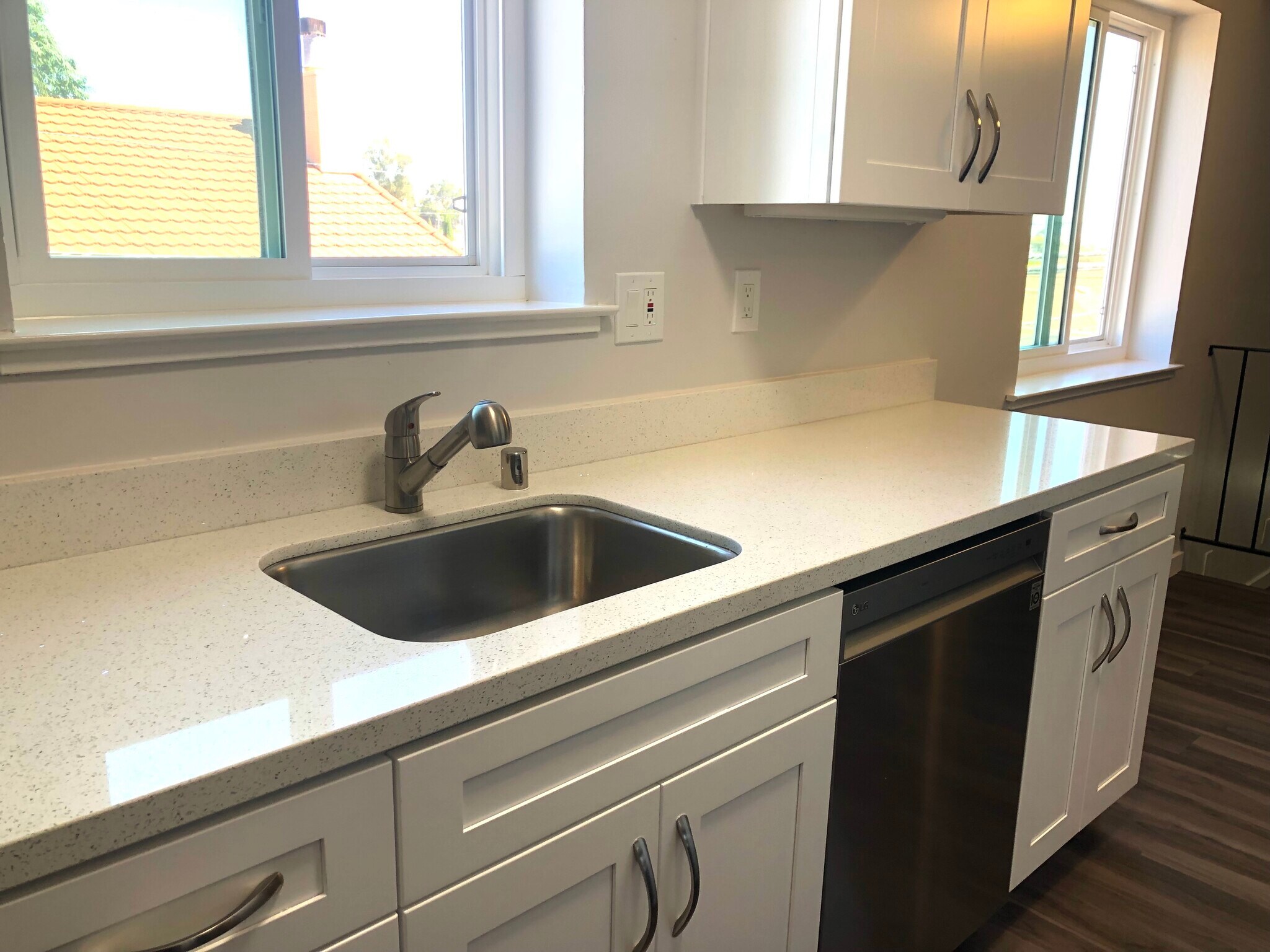 Building Photo - 504 Richmond Dr