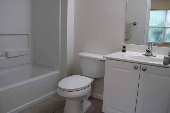 Building Photo - 2059 Liberty Ct NW