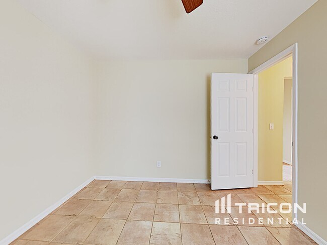 Building Photo - 11302 Andy Dr
