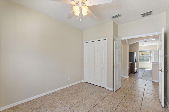 Building Photo - 326 Cotswold Cir
