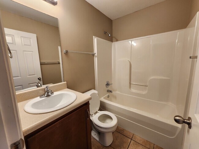 Building Photo - 5E BLACK JACK WAY