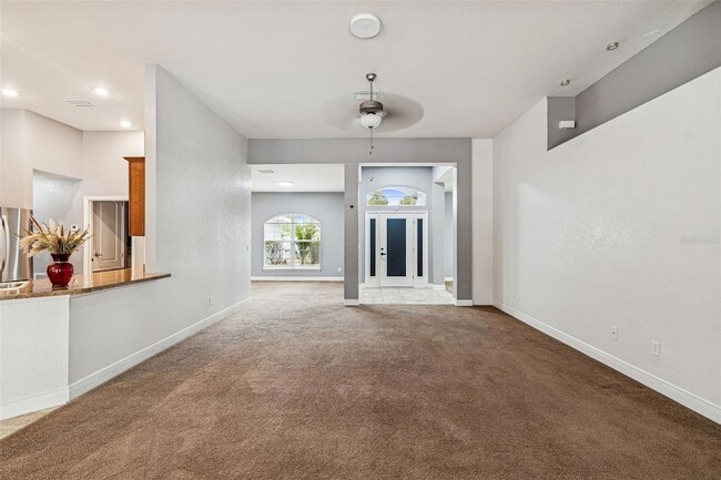 Building Photo - 13070 Sigmund St