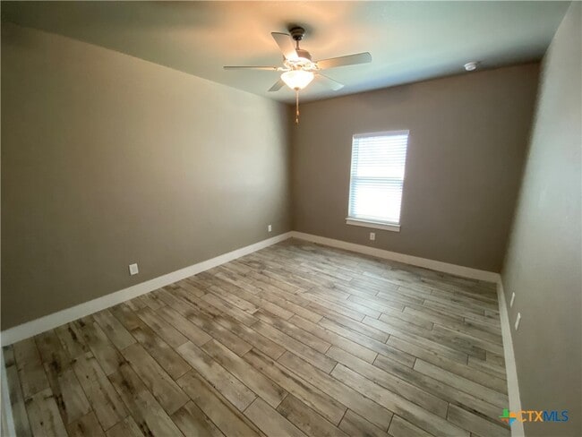 Building Photo - 1020 Mellow Breeze