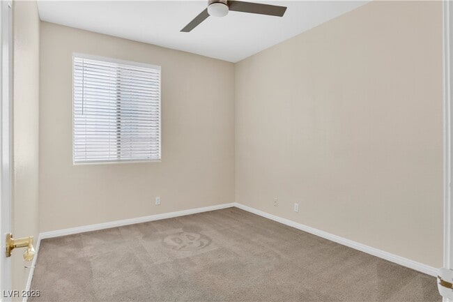 Building Photo - 8940 Emery Lake St