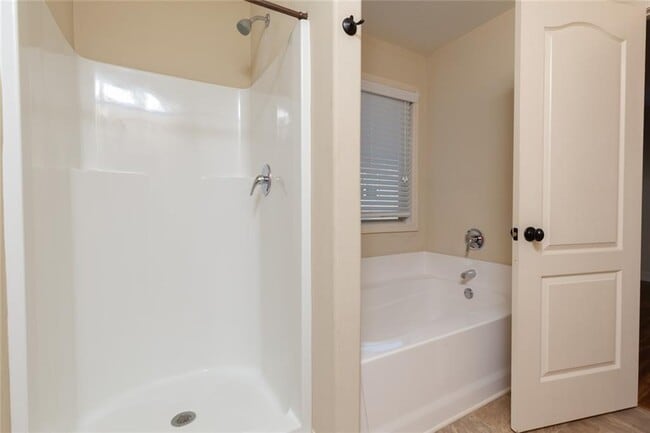 Building Photo - 947 Haymon Dr