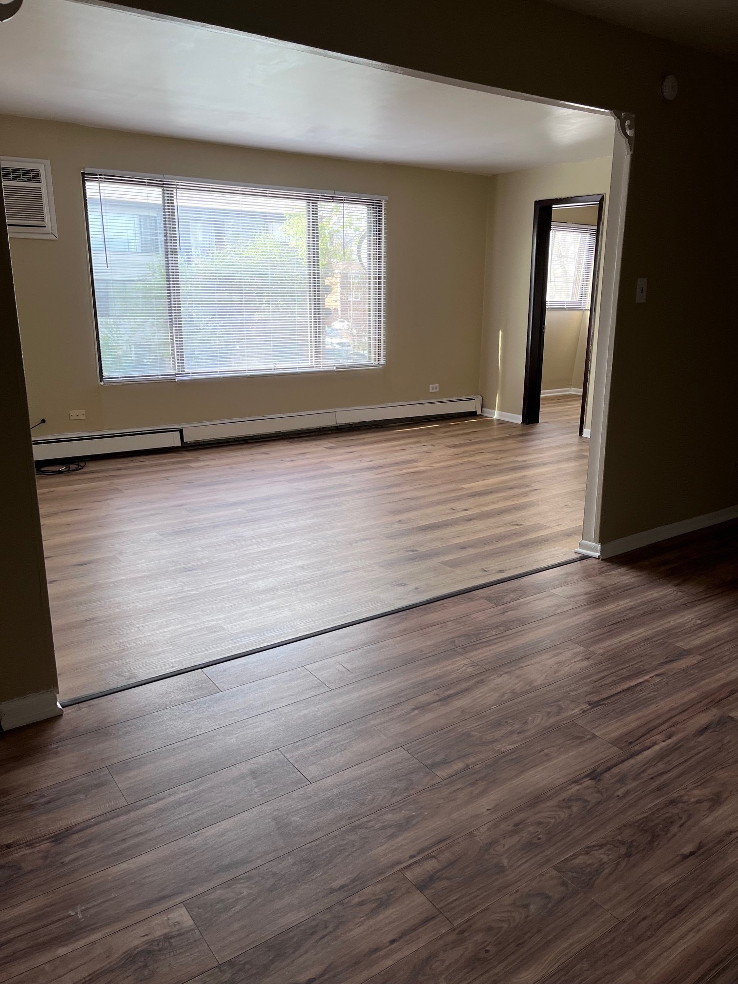 Building Photo - 9822 Nottingham Ave Ave