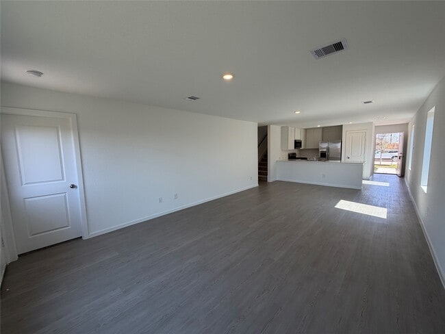 Building Photo - 16819 Old Wagon Wy