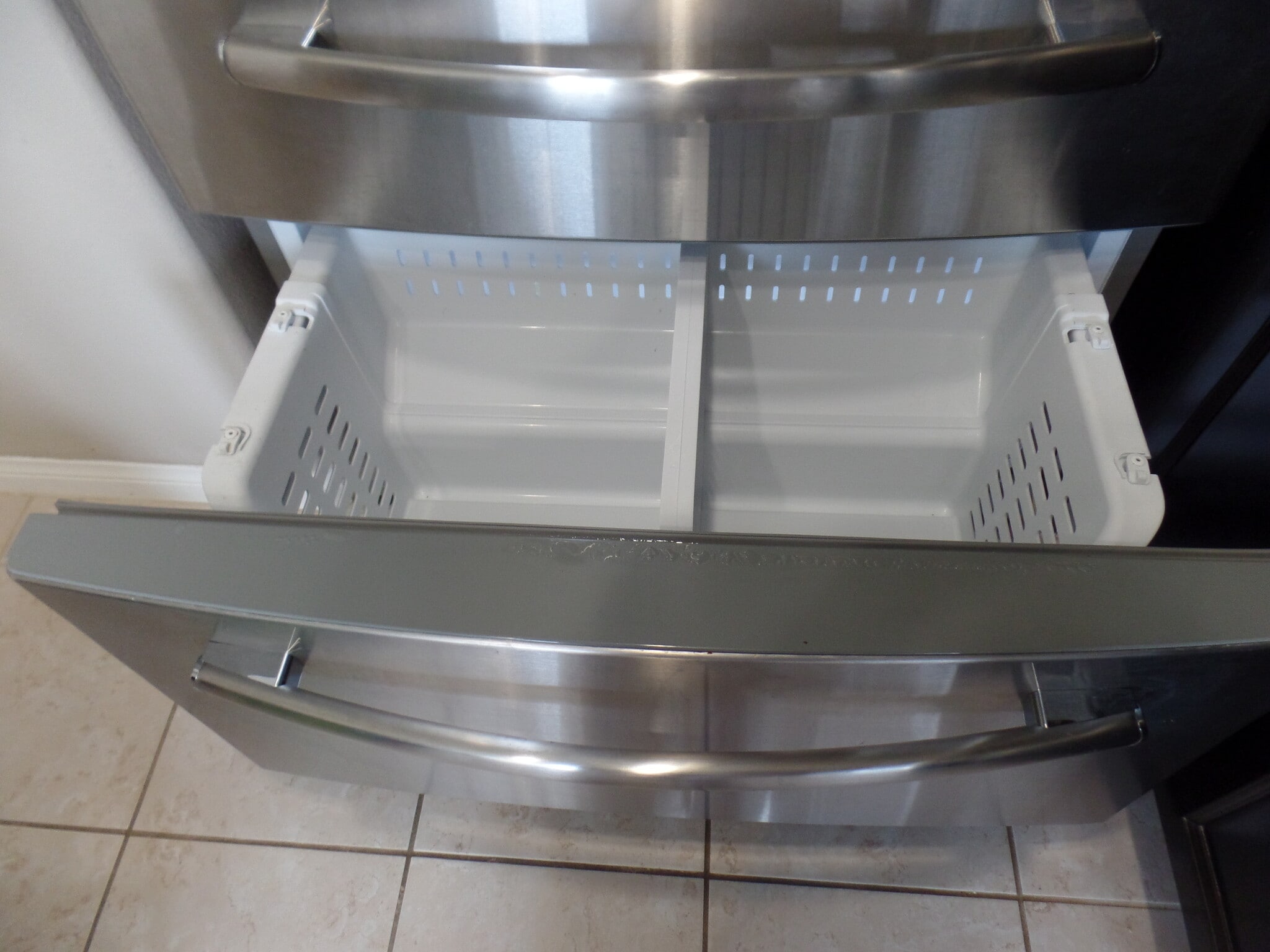 Fridge / Freezer - 5057 Waterview Way