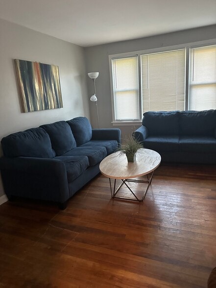 Building Photo - 5803 Poitier Dr