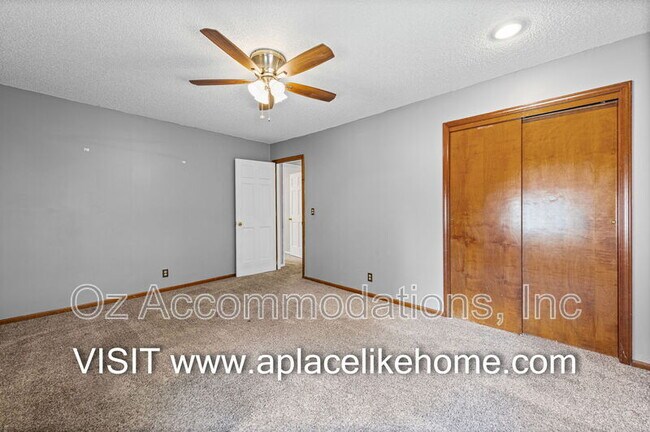 Building Photo - 10508 Reeder St
