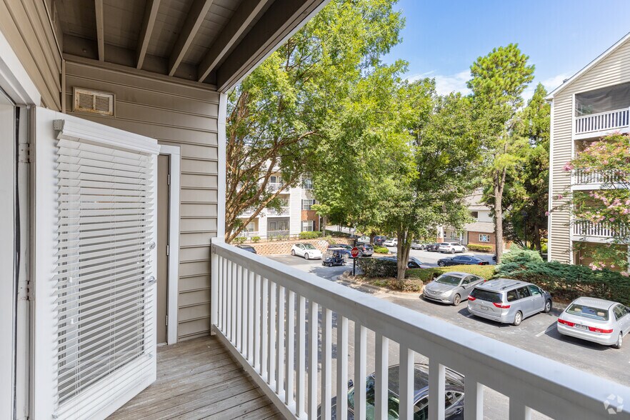 Willowest in Collier Hills 914 Collier Rd NW Atlanta GA 30318