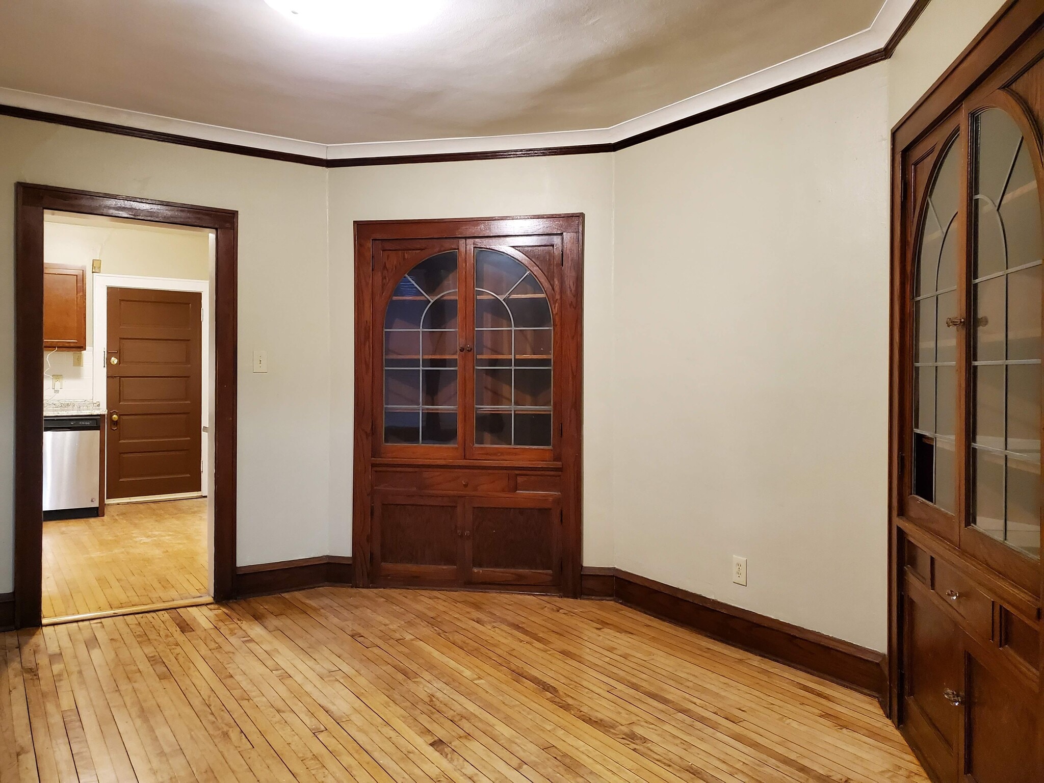 Building Photo - 3706 E Munkwitz Ave