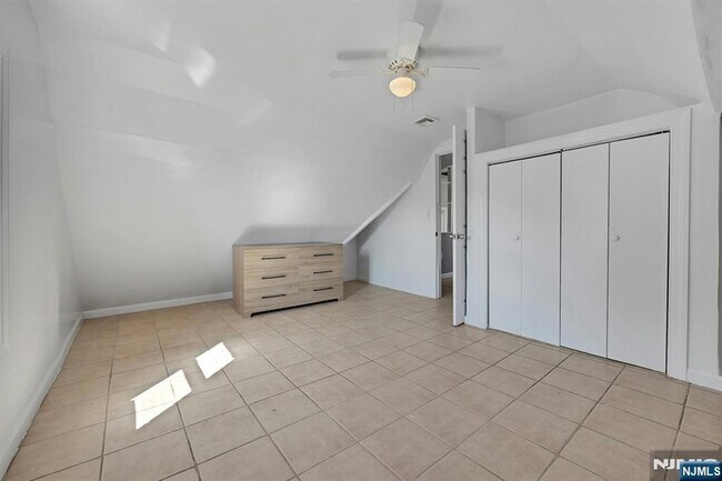 Building Photo - 30 Columbia Terrace