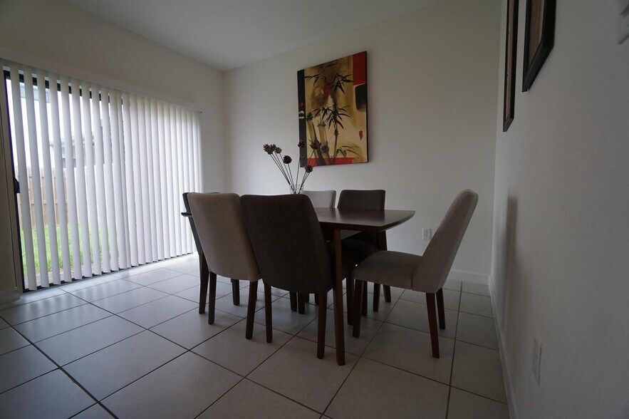 Building Photo - 23010 SW 128th Pl