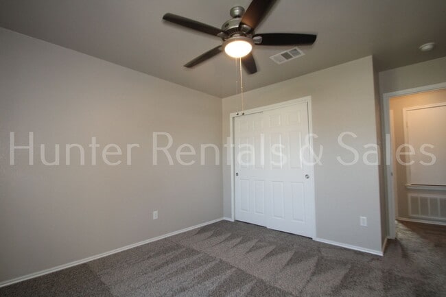 Building Photo - Beautiful Home in Sought-After Harker Heig...