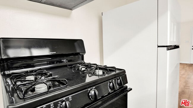 Building Photo - 705 S Adams St