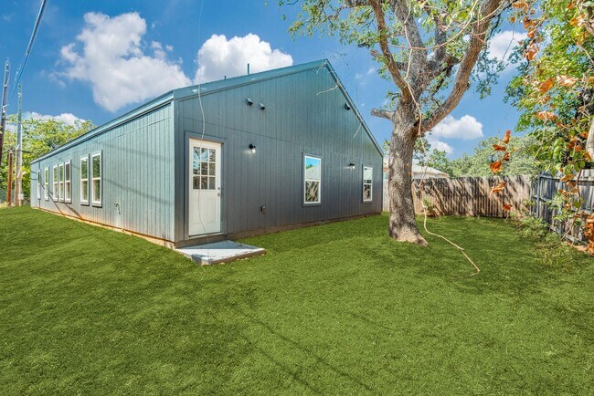 Building Photo - Spacious New Build – 4 Bedroom Home with Modern Features!