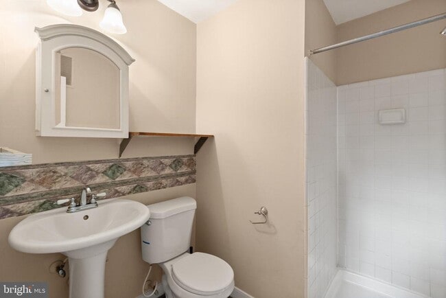 Building Photo - 13143 Putnam Cir