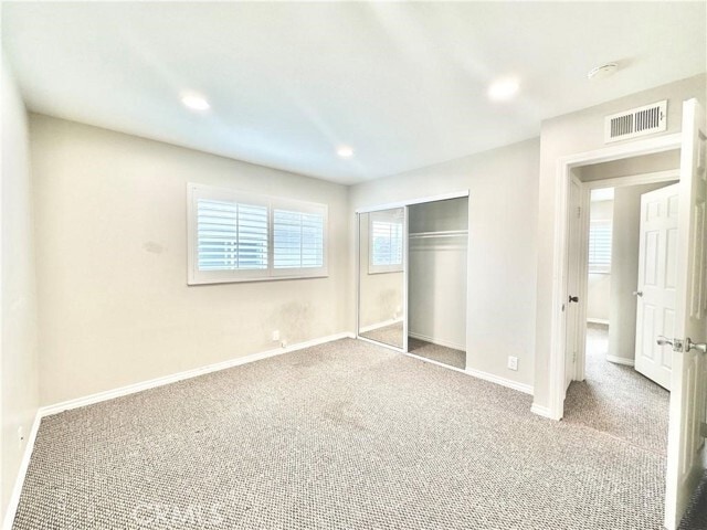 Building Photo - 54 Gillman St