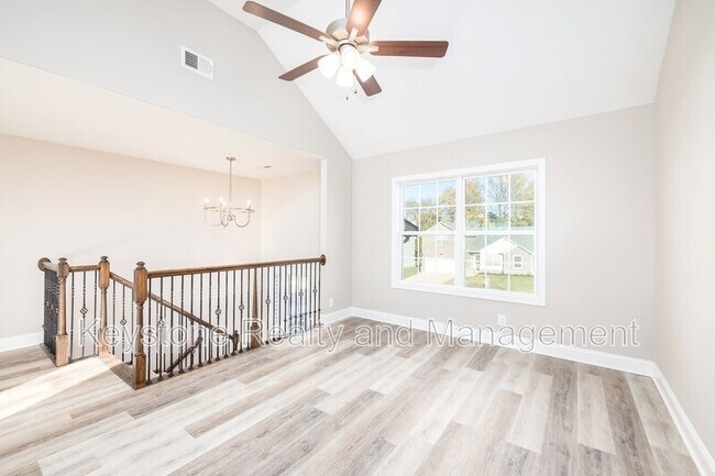 Building Photo - 808 Lillian Grace Dr