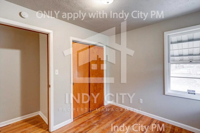 Building Photo - 1336 N Glen Arm Rd