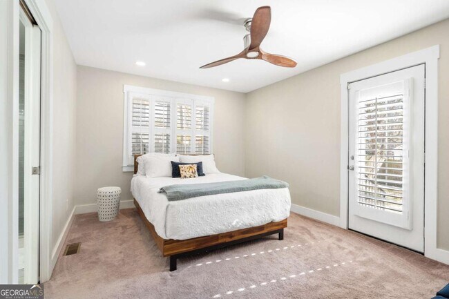 Building Photo - 2026 Harwinor Rd SE