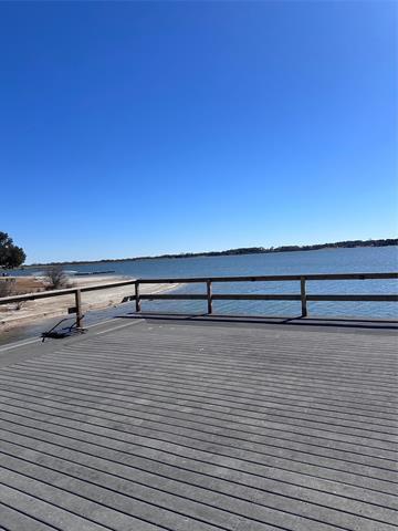 Building Photo - 119 Lakeshore Dr