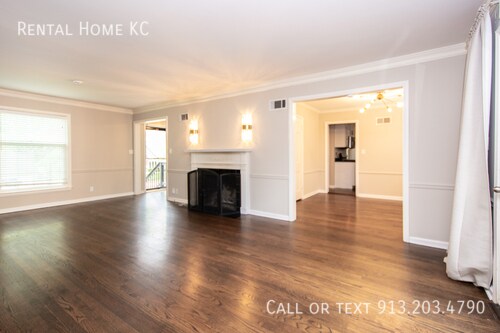 Building Photo - 8541 High Dr