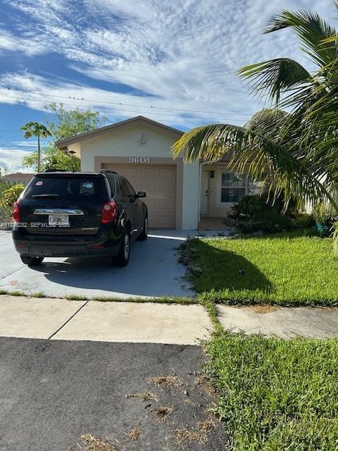 Building Photo - 9604 NW 49th St