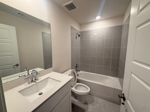 Building Photo - 1913 Windy Banks Dr