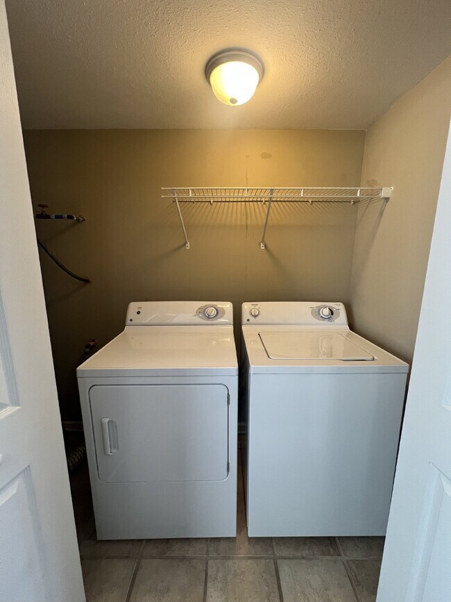 Building Photo - 5 Blackjack Way