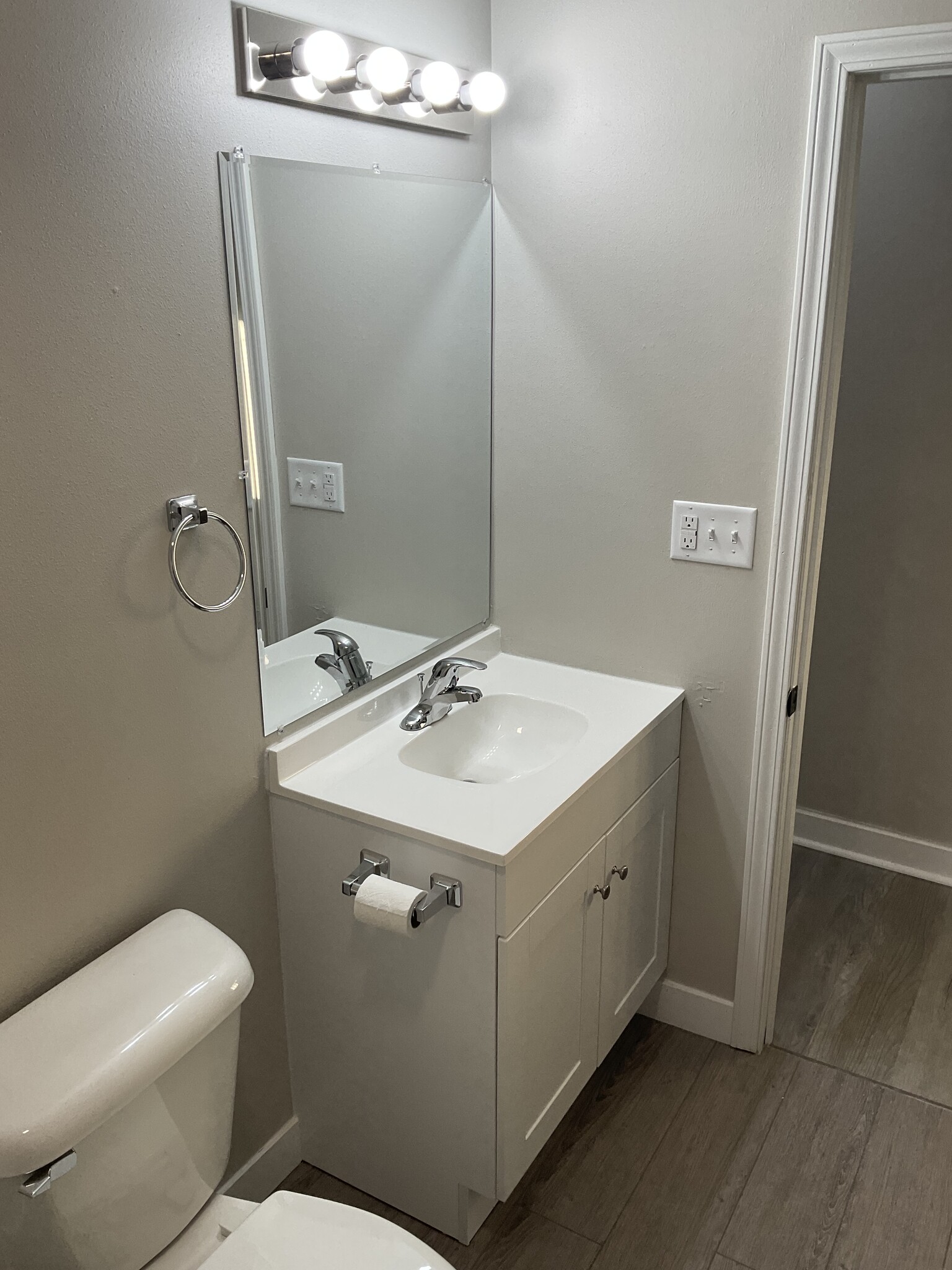 Building Photo - 6306 N 2nd St