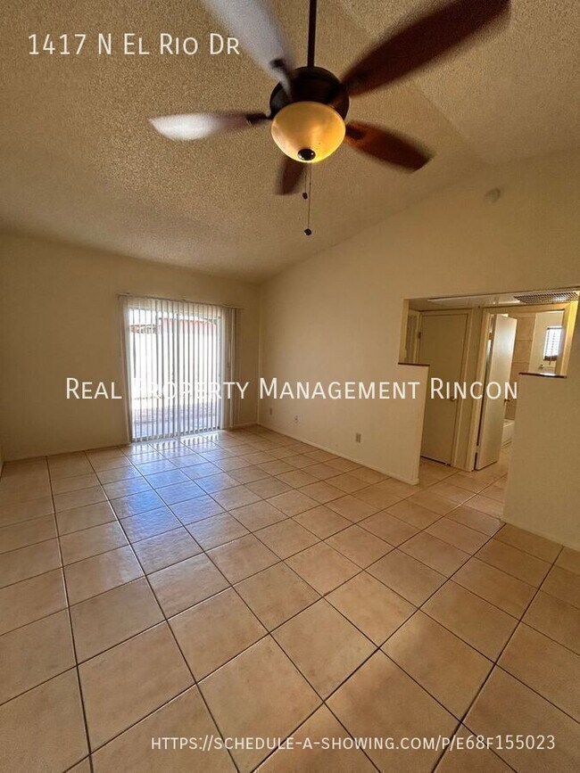 Building Photo - 1417 N El Rio Dr