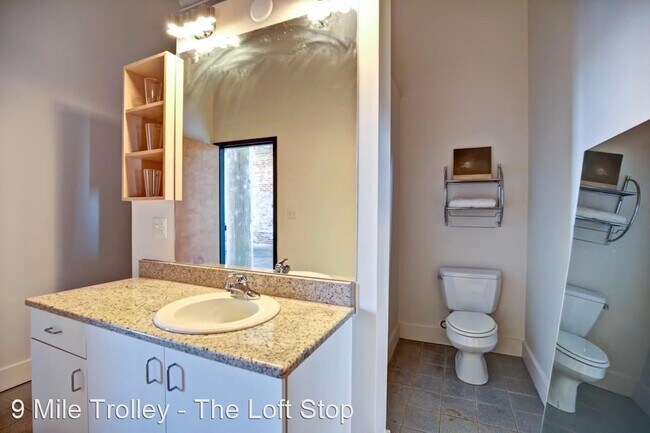 Building Photo - 1 br, 1 bath House - 434 Marietta St #405