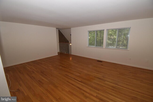 Building Photo - 1436 Greenmont Ct