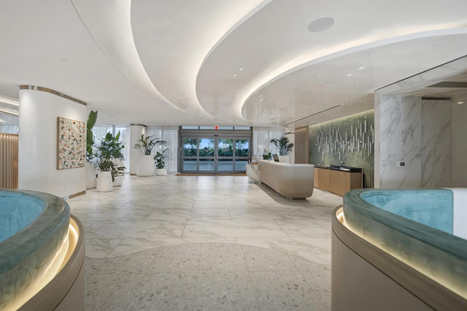 Building Photo - 900 N Ocean Blvd