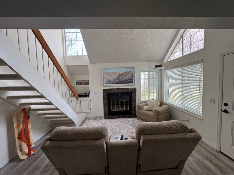 Living Room - 13781 E Lehigh Ave
